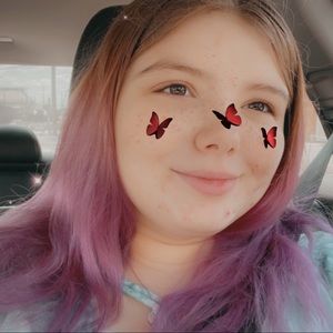 Meet your Posher, Dominique